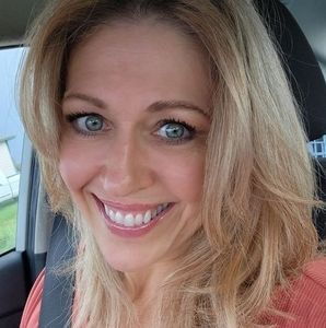 Meet your Posher, Donna